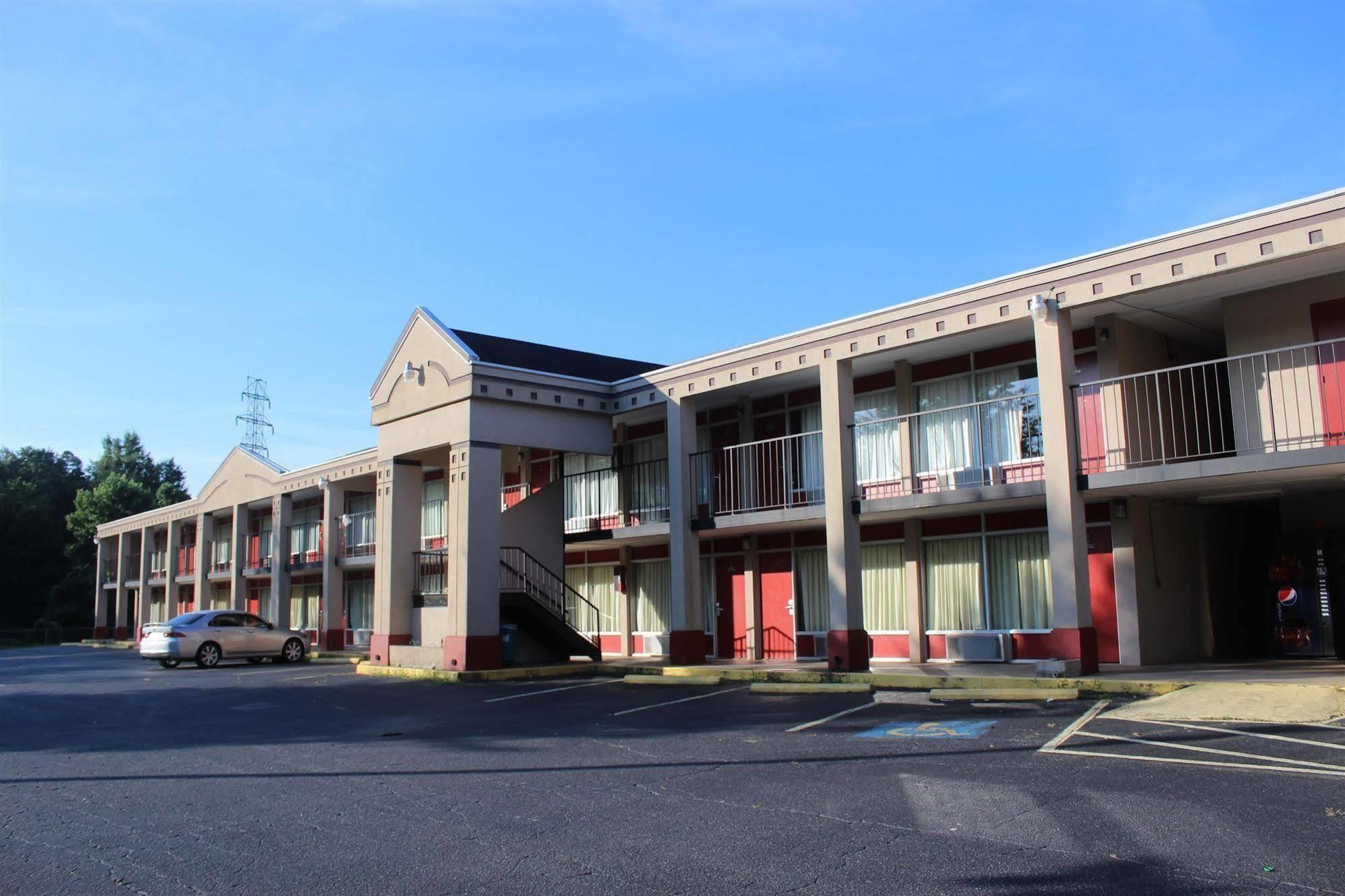 Town And Country Inn Suites Spindale Eksteriør billede