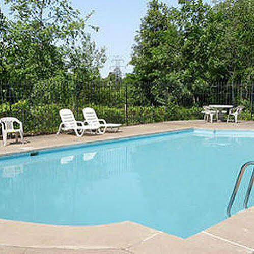 Town And Country Inn Suites Spindale Eksteriør billede